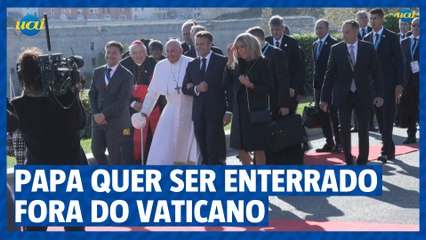 Papa diz que quer ser enterrado fora do Vaticano