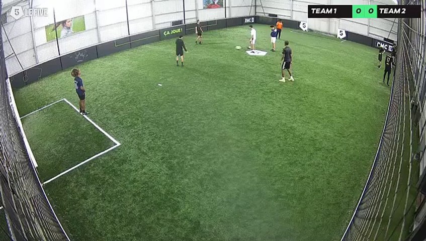 Morgan  13/12 à 15:16 - Football Terrain 4...