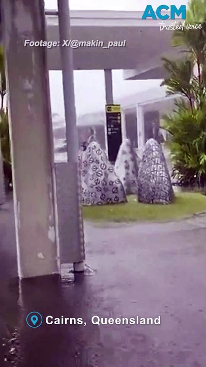 Tropical Cyclone Jasper tears through Far North Queensland