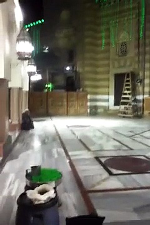 شاهد الان مقام سيدي القناوي يلا يا صعايدة زي الحسن والحسين فاطمة الزهراء شيء روعة يريح القلب والعقل
