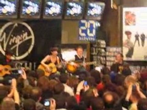 Superbus On Monday Showcase Virgin