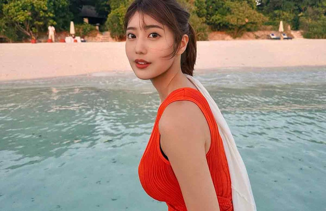 Natsuki Abe lumoaa fanejaan paljastavalla punaisella mekolla Filippiinien lomakohteessa