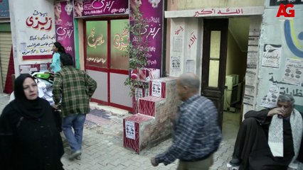 بين عرفت تجيبه.. كان لازم يتعلم عليه عشان يعرف مين بيحبه ومين لا!