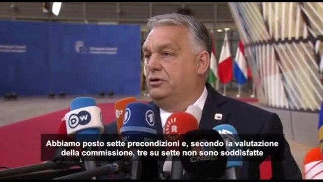 Orban: Ue non è in posizione di aprire trattativa adesione con Kiev