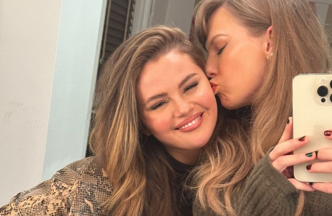 Selena Gomez praised Taylor Swift as a "goddess...