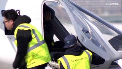 شاهد: في اليابان ... اختبار لسيارة أجرة طائرة