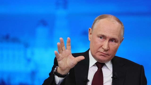 Pour Poutine, la paix passe par la « dénazification » et la « démilitarisation » de l'Ukraine