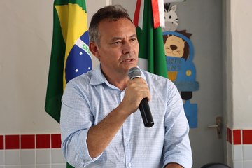 “Não há como jogar em dois times”, diz João Cleber ao explicar rompimento com Júnior Araújo e Emmanuel