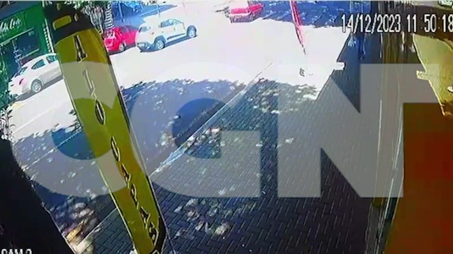 Jovem, de 17 anos, é apreendida após realizar furto de produtos de beleza em supermercado