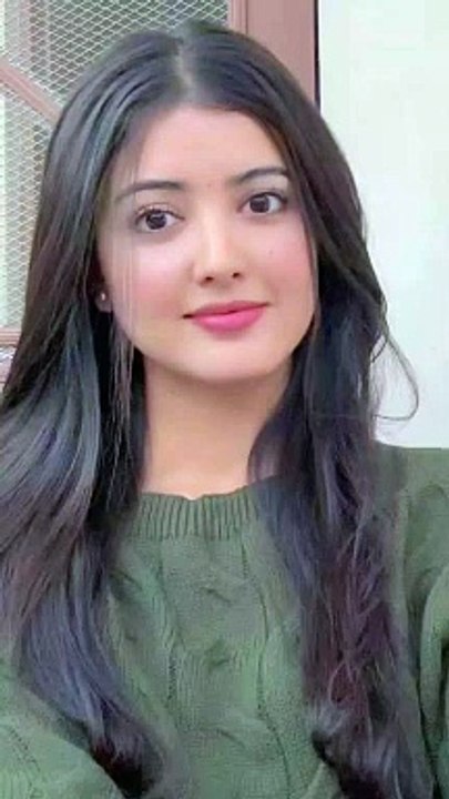 Mujay kahan fursat shyri