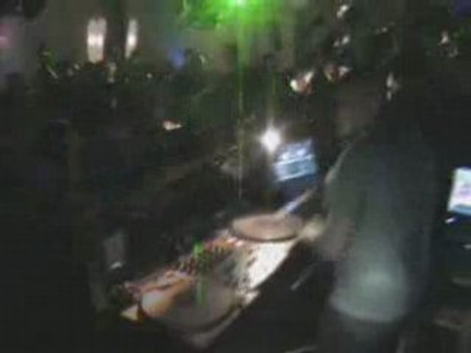 DJ HAMIDA LIVE AU PALACE A GUEUGNON (71)