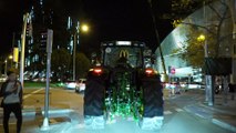 Un tractor recorre las calles de Madrid para poner en valor a miles de agricultores y ganaderos