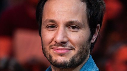 Le look parfaitement irréprochable de Vianney vivement critiqué par une icône de la musique, le chanteur encaisse les coups