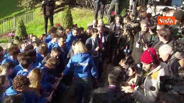 Atreju 2023, il taglio del nastro tricolore con Donzelli, Malan e Ciriani inaugura l'evento