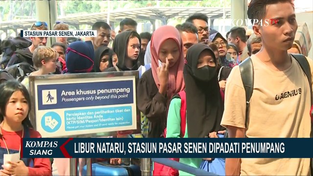 Pantauan Libur Nataru, Penumpang Mulai Padati Stasiun Pasar Senen Jakarta