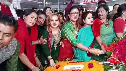 পালিত হলো বাংলাদেশের ৫২তম বিজয় দিবস,ধানমন্ডি ৩২ নম্বর