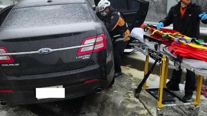 서울~양양 고속도로에서 눈길 5중 추돌사고...7명 부상 / YTN