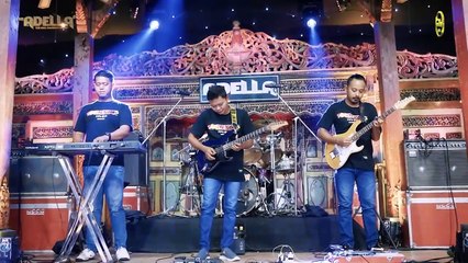 DEBU DEBU JALANAN - Fendik Adella - OM ADELLA