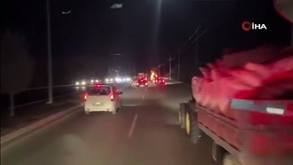 Seyir halindeki araç alev alev yandı