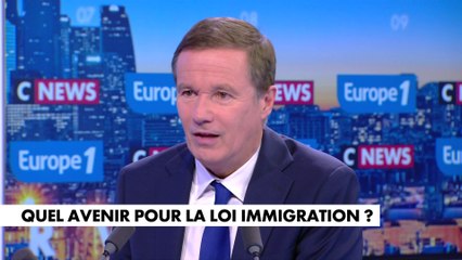 Nicolas Dupont-Aignan : «Ce texte amuse la galerie»