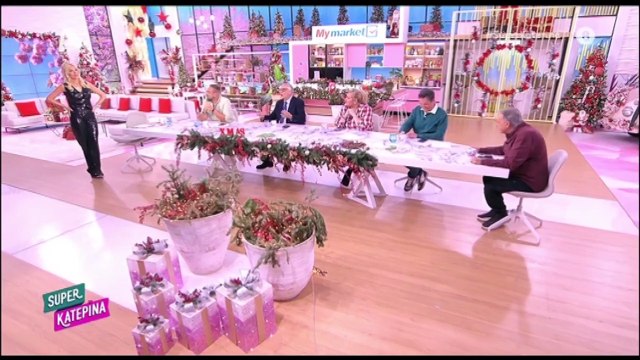 Ένταση ανάμεσα σε Καινούργιου - Μικρούτσικο: «Kι εγώ έχω ανάγκη να τους γλείψω…»