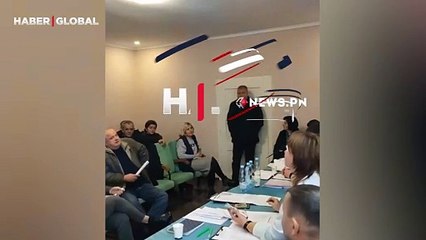 Ukrayna'da dehşete düşüren anlar! Milletvekili toplantıyı basıp cebindeki el bombalarını patlattı