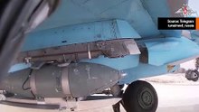 長距離誘導爆弾を搭載したSu-34爆撃機の映像が公開