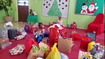 Caravana de Natal chega ao perímetro urbano de Cascavel para atender cartinhas das crianças