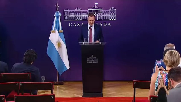 Adorni: Este 1 % de inflación diaria nos deja inmersos en una hiperinflación