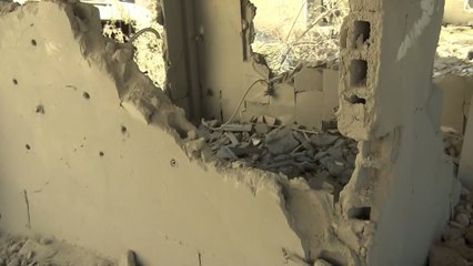 آثار الدمار بعد تدمير الاحتلال منزل الأسير حامد صباح في قرية عوريف