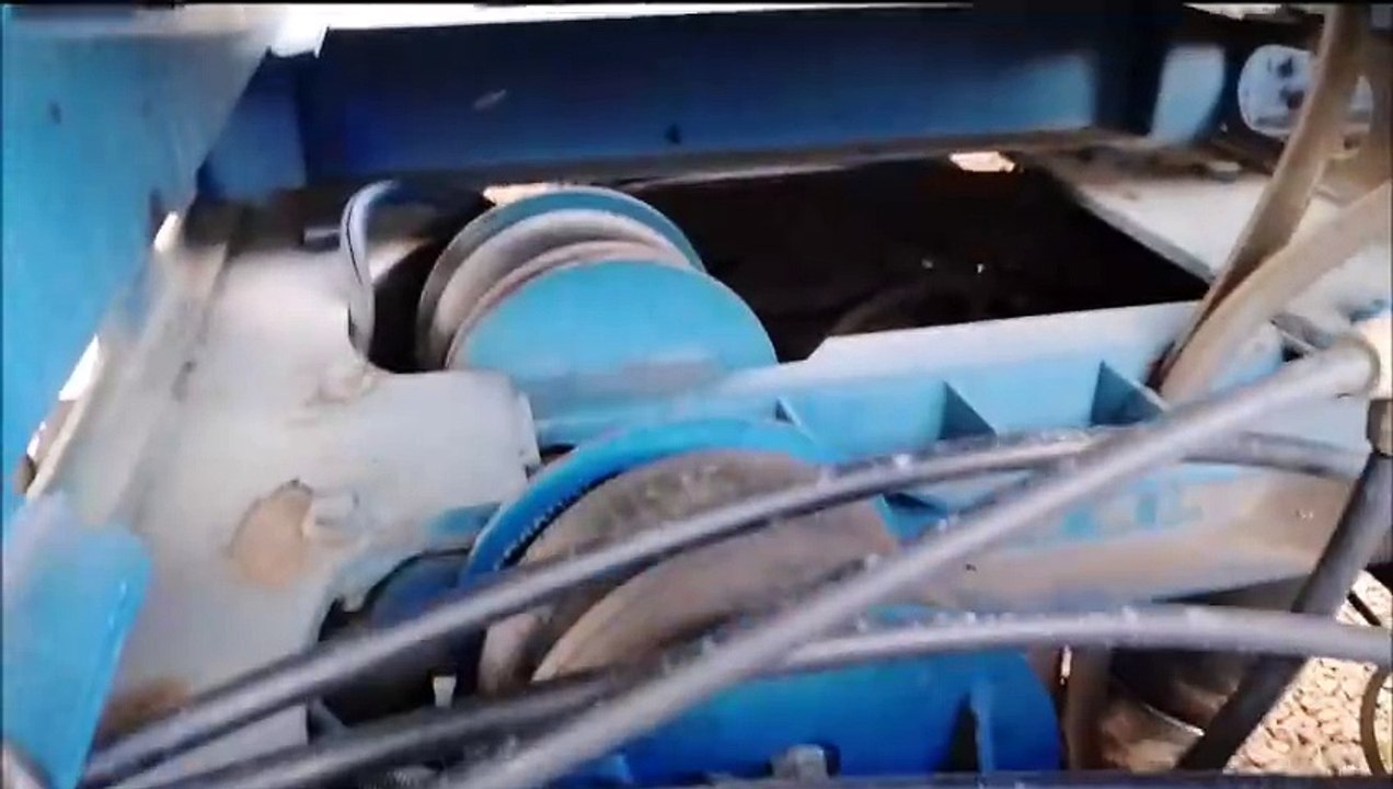Como é um eixo auto-direcional com rala (visto de perto)