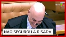 Moraes ri após ser interrompido por funk em sessão no STF: 'É a radiocomunicação'