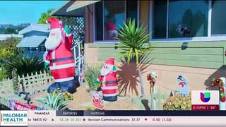 Residente de San Diego colecciona cientos de Santa Claus para recordar a su hijo