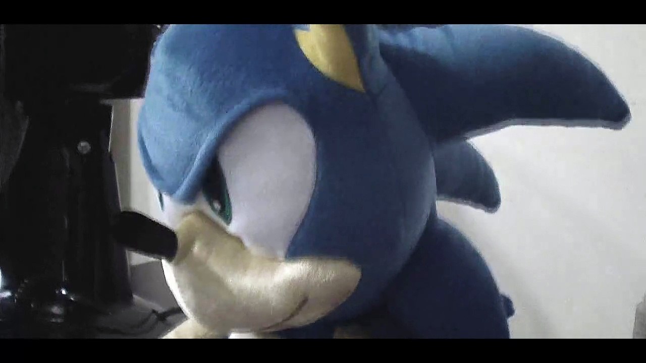 SONIC THE HEDGEHOG LOVES SEXY ASIAN FEET