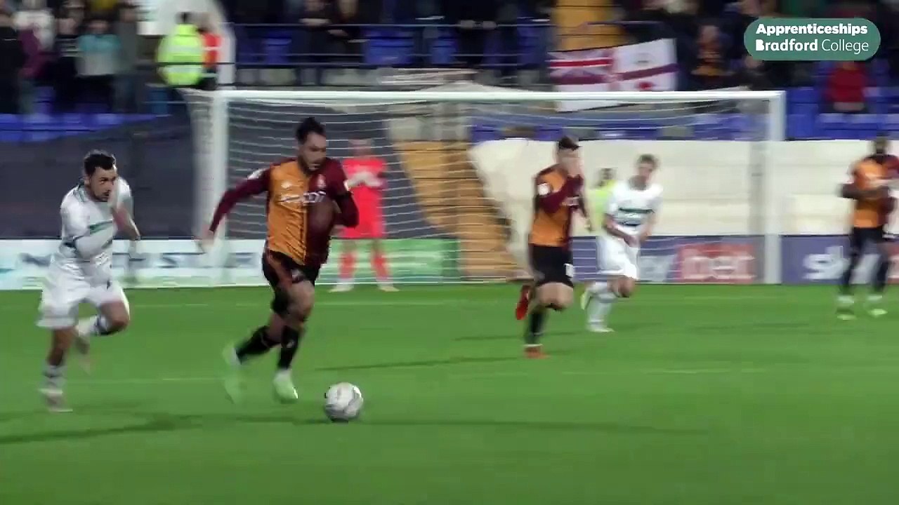 Retro Bradford City Goals - Levi Sutton vs Tranmere Rovers - 2021