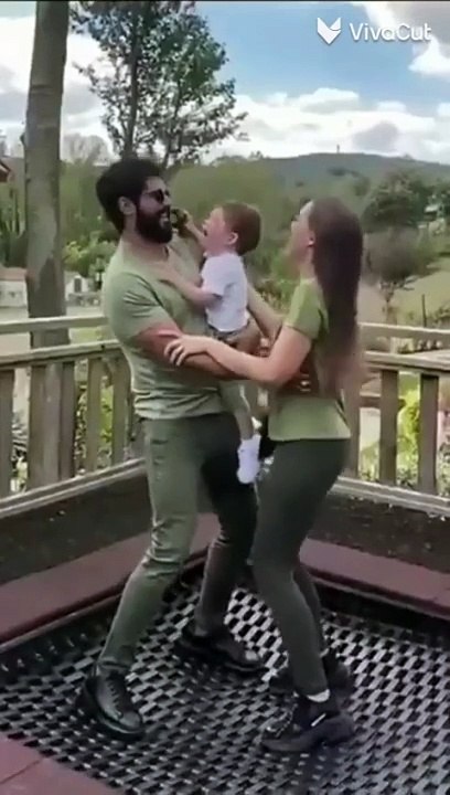 عثمان وزوجته الحقيقيه خارج المسلسل
