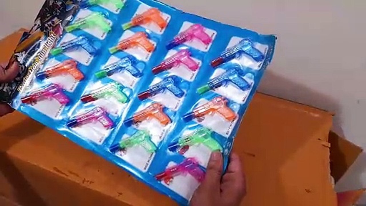 Unboxing and Review of world's smallest Image projecting Gun Pistol Toys for Kids