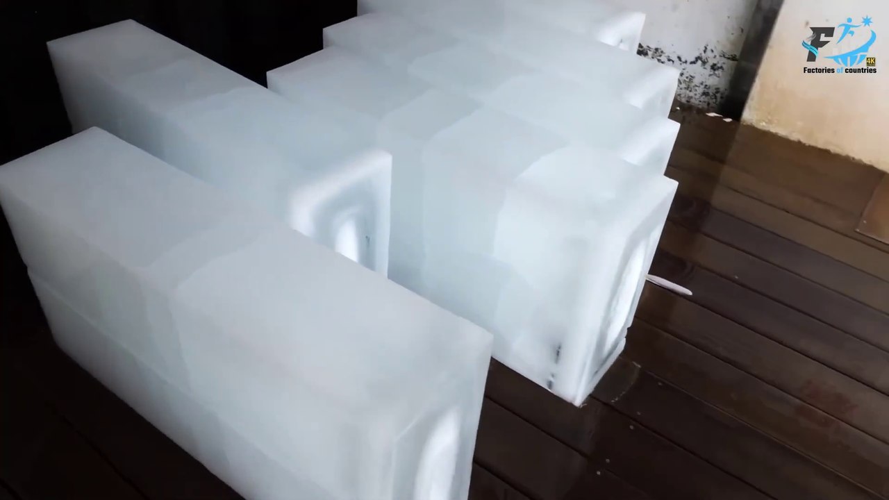 Crafting Cool: Giant Ice Block Making in Taiwan's Frosty Oasis ❄️