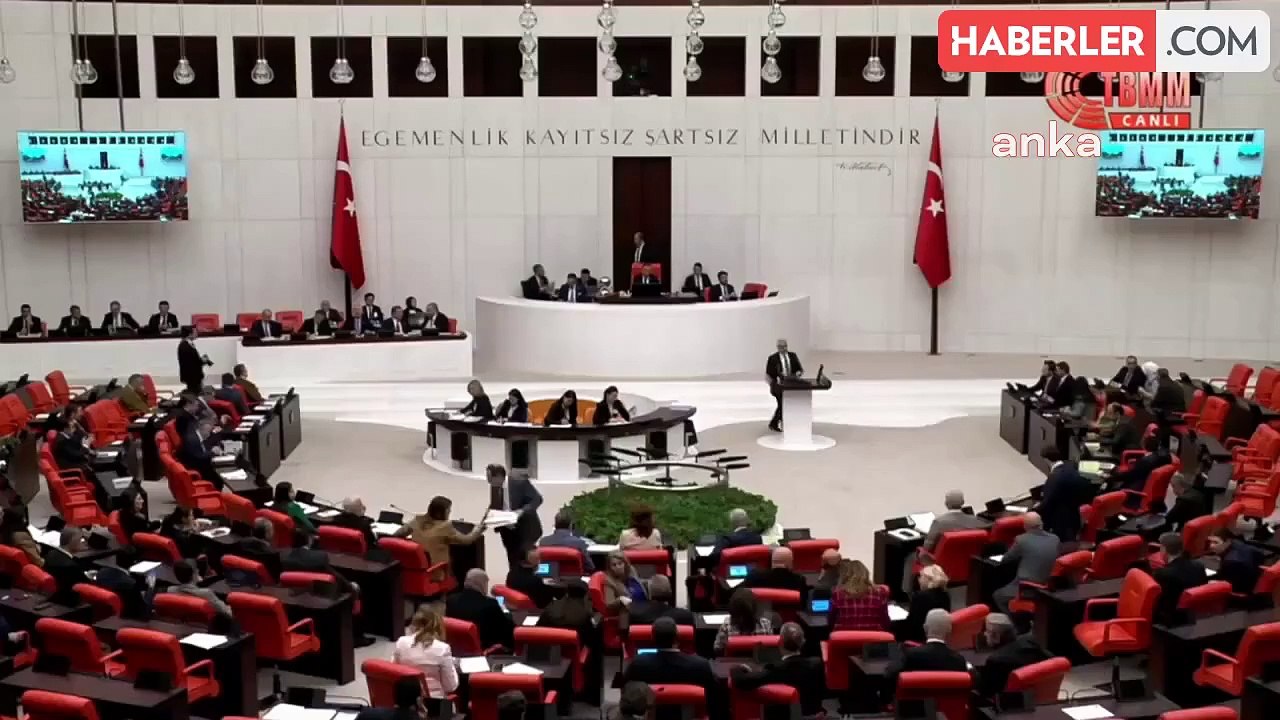 TBMM'de Bütçe Görüşmeleri... Ömer Faruk Gergerlioğlu: "Hastayı Dinlemezsen Teşhis Yarım Kalır. Kürt Teyzeler, Amcalar, Derdini Türkçe Anlatamayanlar...