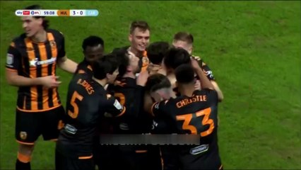 İZLE | Ozan Tufan gollerine devam ediyor! Cardiff'i de boş geçmedi...