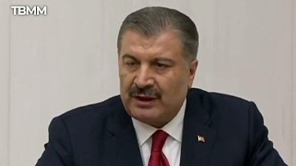 6 Şubat depremlerinde eksikleri olduğunu söyleyen Fahrettin Koca “helallik” istedi!