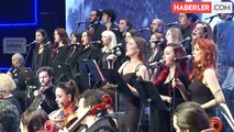 Antalyalılar 23. Uluslararası Piyano Festivali'nde Candan Erçetin konseriyle coştu