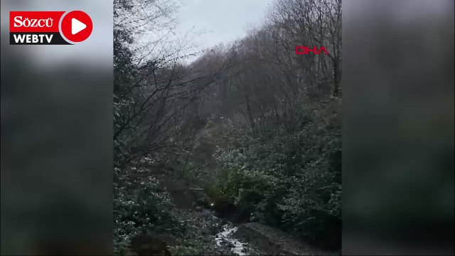 Görevliler, heyelanda toprak altında kalmaktan son anda kurtuldu