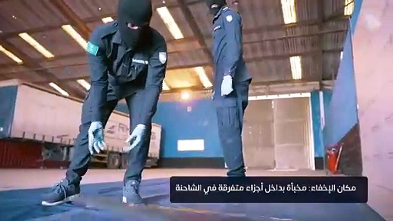 في ضربتين منفصلتين.. "الزكاة" تحبط تهريب 117 أل...