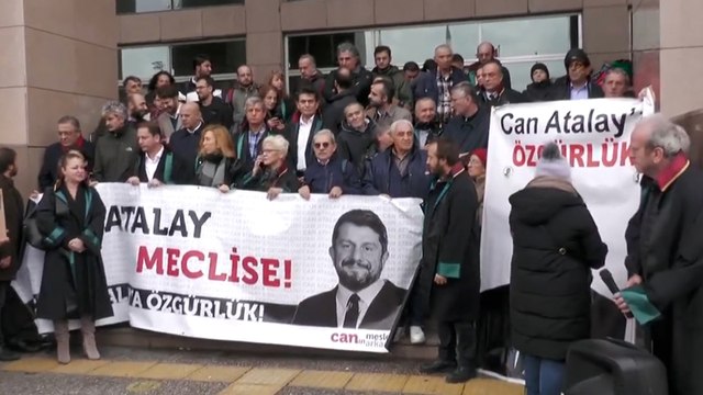 Avukatlar Can Atalay için Çağlayan Adliyesi önünde adalet nöbetine başladı