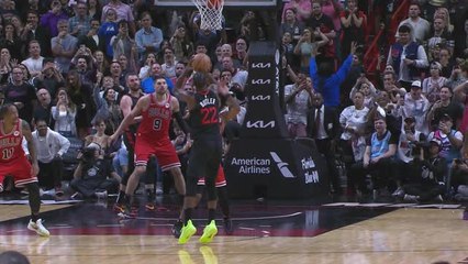 Video herunterladen: Heat's Butler seals buzzer-beating Bulls win