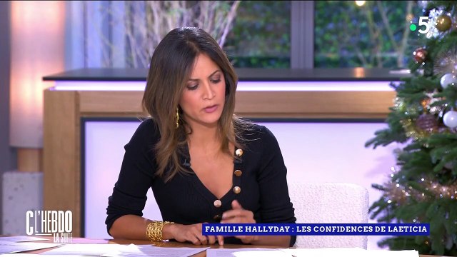 Laeticia Hallyday évoque le silence de David Hallyday et Laura Smet envers elle et ses filles Jade et Joy depuis la mort de Johnny Hallyday il y a 6 ans. Laeticia Hallyday sur le plateau de C L'hebdo samedi 16 décembre 2023
