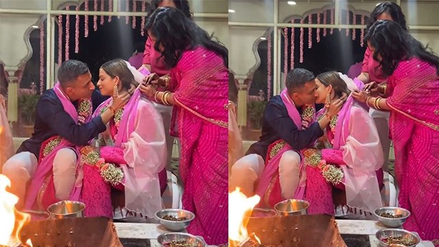 Bride & Groom Hindu Wedding के दौरान Mandap में Kiss Viral Video पर Public Shocking Reaction Viral