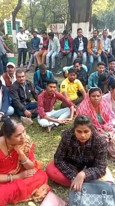 अनियमित कर्मचारी संघों के पदाधिकारियों ने विविध मांगों को लेकर बैठक की, देखें वीडियो