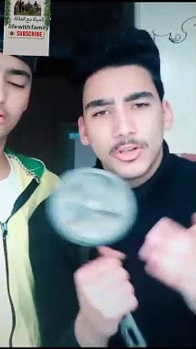 الدنيا ملطشة معايا #يجيي#جلال  # entertainment